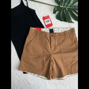 The  North Face hiking shorts (NWT)